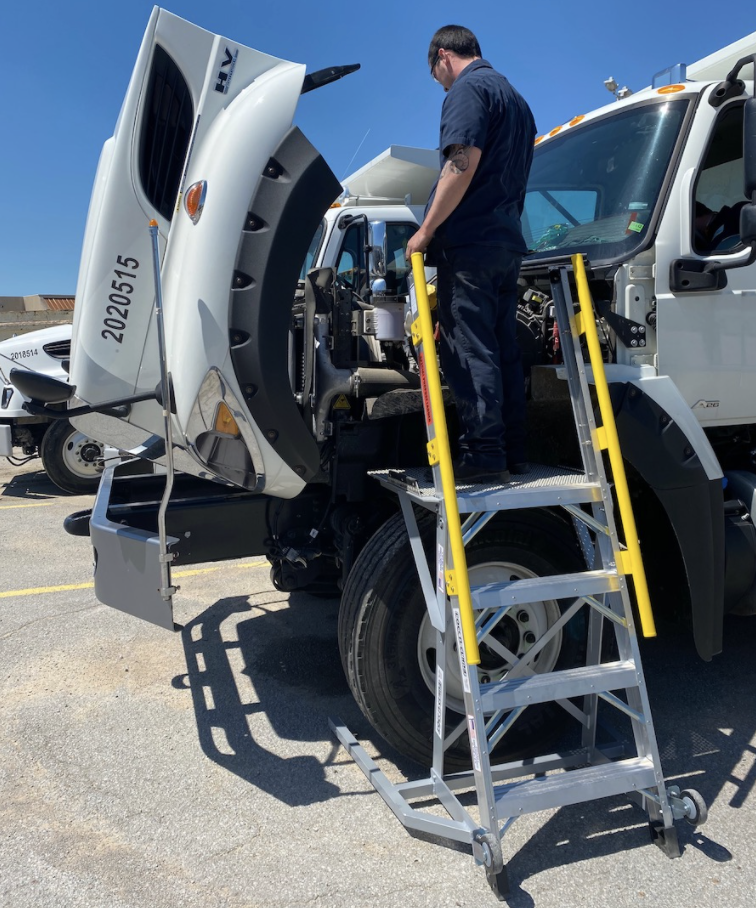 this image shows fleet maintenance in Frisco, TX